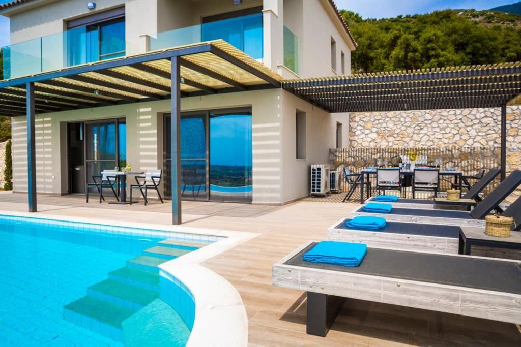 New Villa Blue With Private Pool At Trapezaki Livathos  Dış mekan fotoğraf