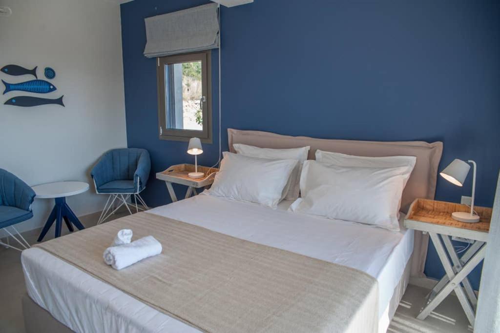 New Villa Blue With Private Pool At Trapezaki Livathos  Dış mekan fotoğraf