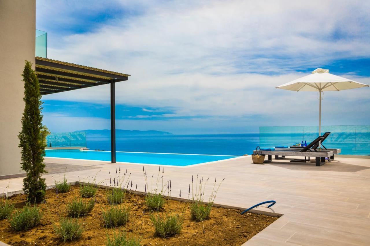 New Villa Blue With Private Pool At Trapezaki Livathos  Dış mekan fotoğraf