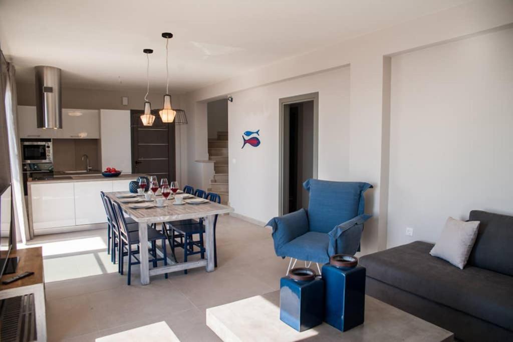 New Villa Blue With Private Pool At Trapezaki Livathos  Dış mekan fotoğraf